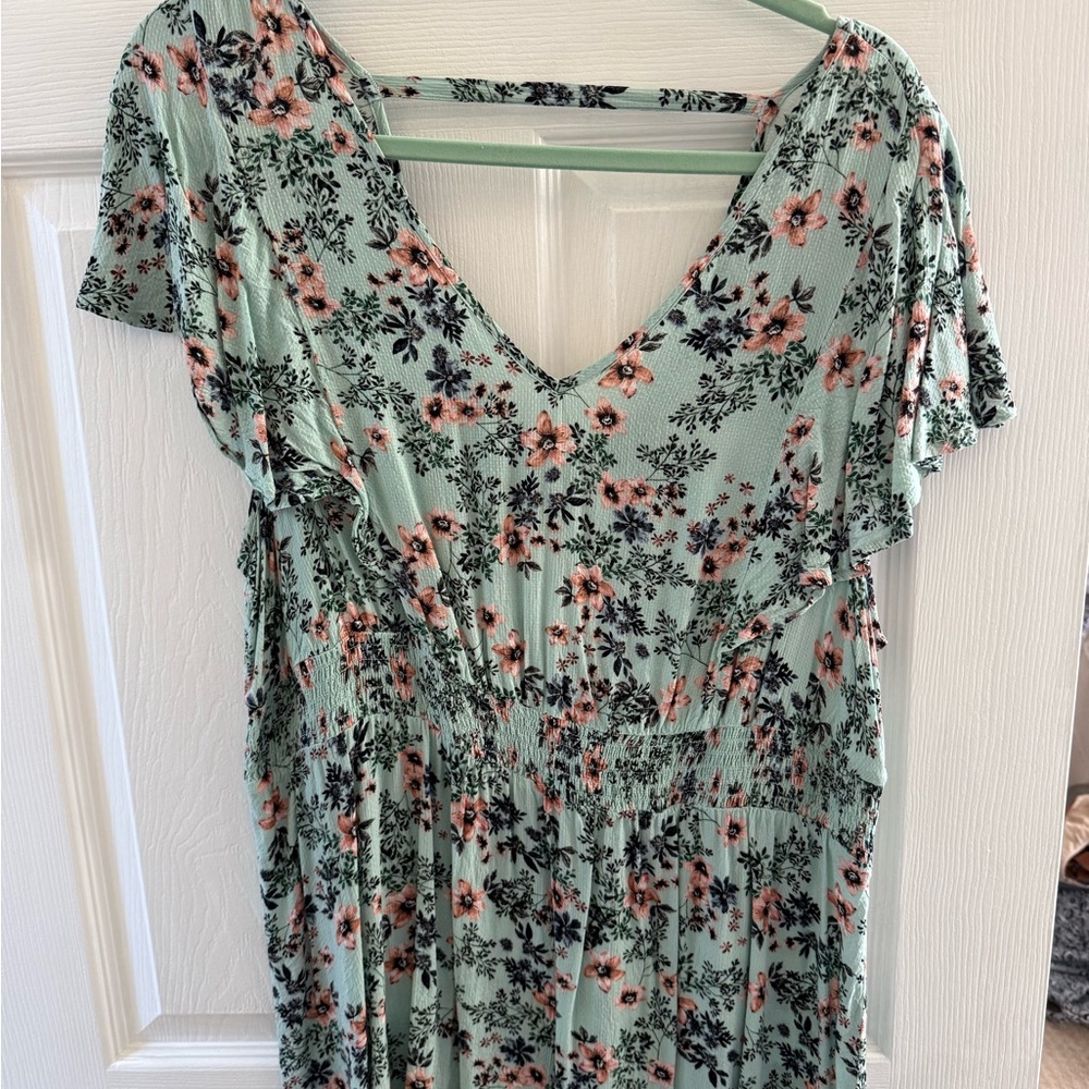 Floral V-Neck Blouse